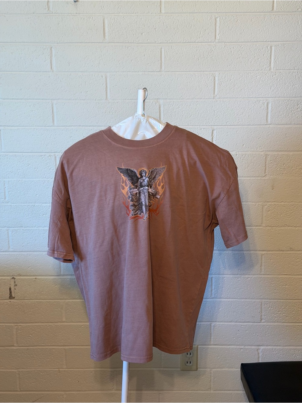 Los Angeles City of Angels" graphic t-shirt